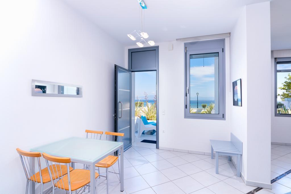 Mythodea Apartments Лименас Екстериор снимка