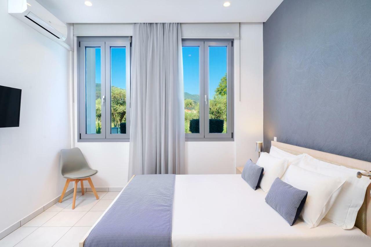 Mythodea Apartments Лименас Екстериор снимка